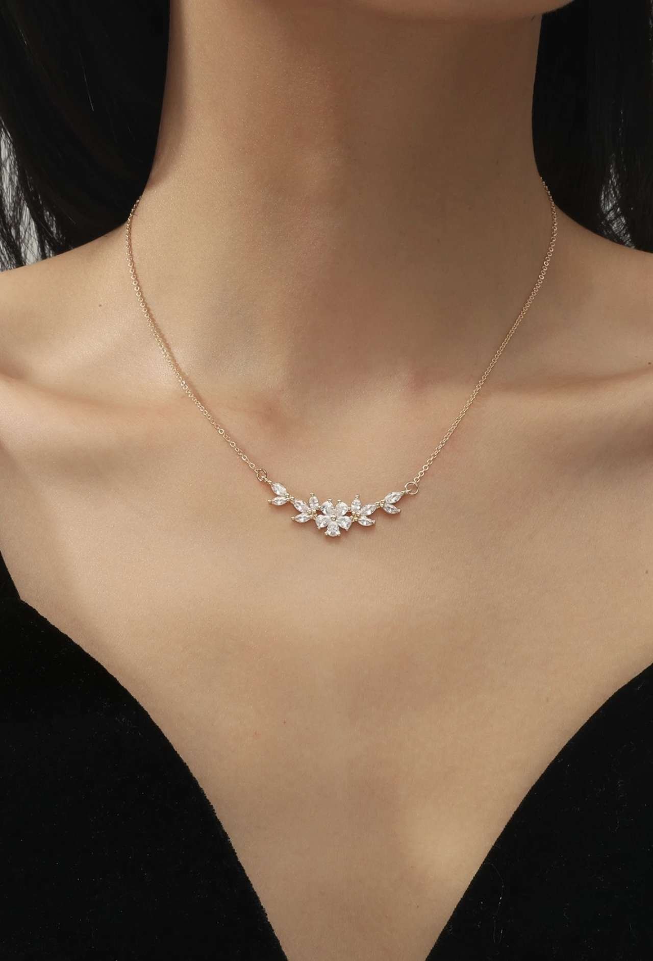 1pc Cubic Zirconia Flower Leaf Heart Snake Pendant Necklace, Gold Jewelry, Bridesmaid Gift, Gift For