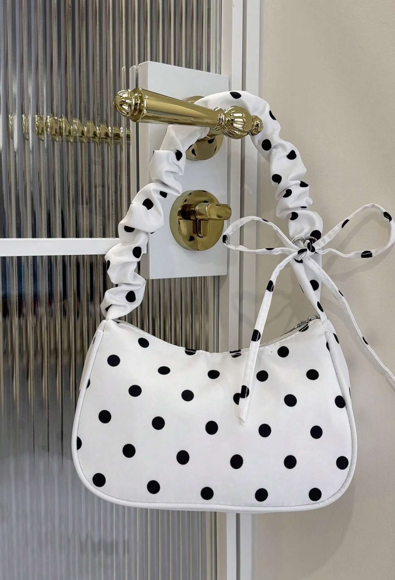1pc White Nylon Fabric Smooth Zipper Drawstring Shoulder Strap Polka Dot Print Fashion Versatile Cas