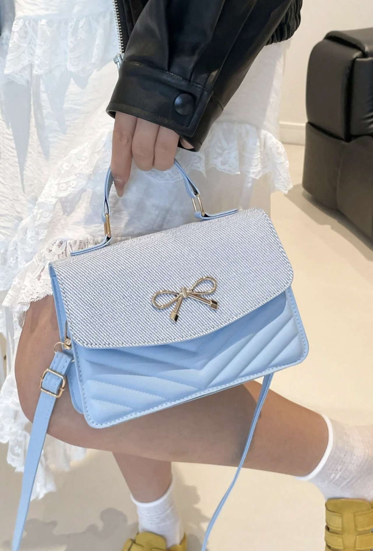 Solid Color PU Leather Patchwork Bow Design Flap Shoulder Crossbody Square Bag, Suitable For Women's